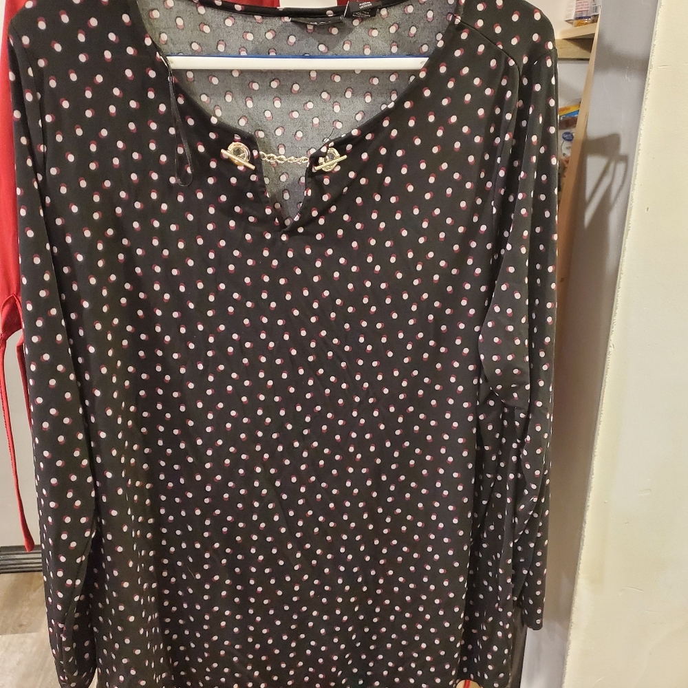 Women's plus size 2x dress blouse